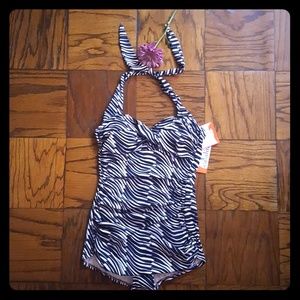 NWT 1pc Halter Womens Bathing Suit